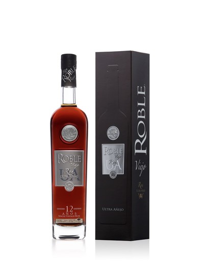 ROBLE VIEJO MAESTRO 12YR ULTRA ANEJO 750ML